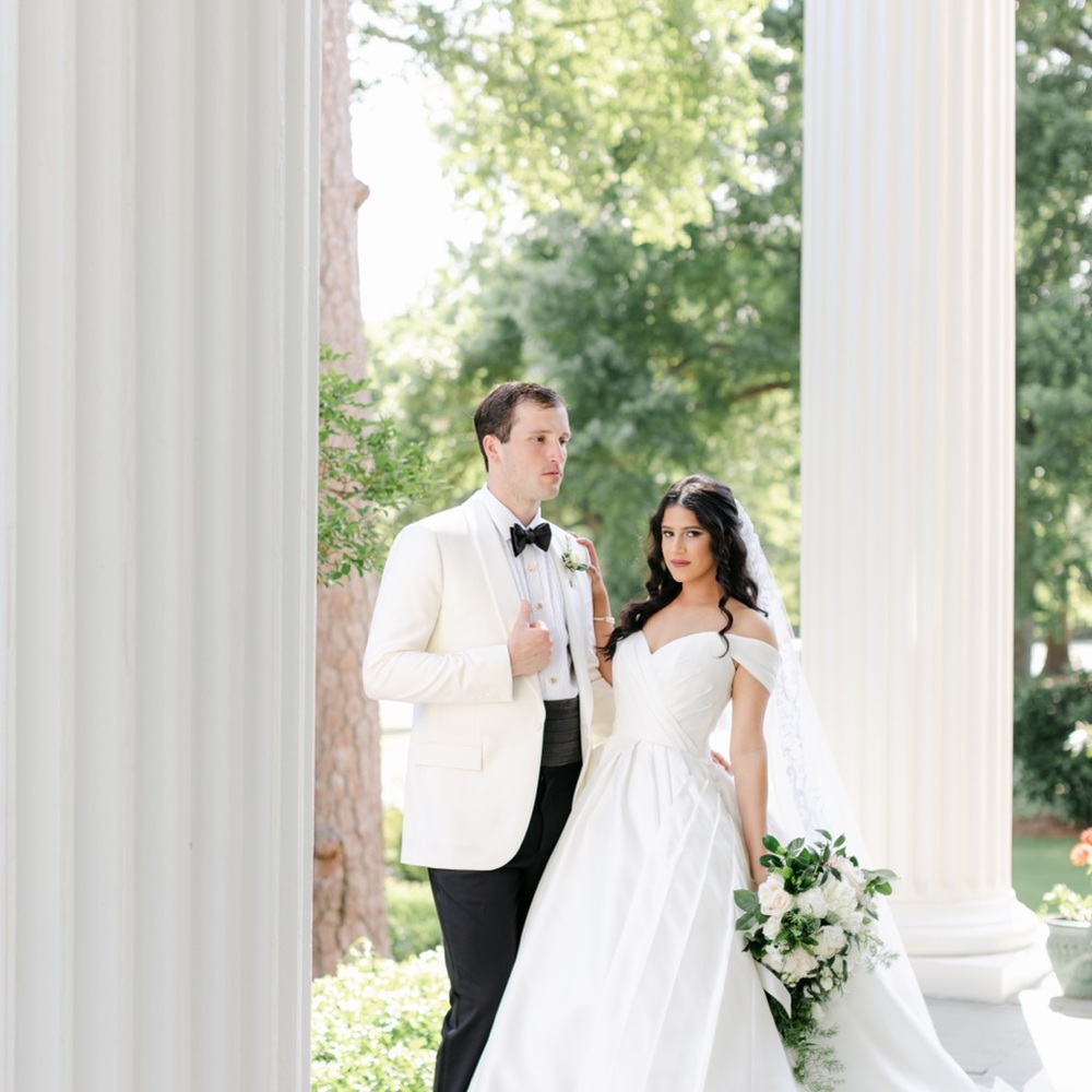 Meet your Posher, Cara